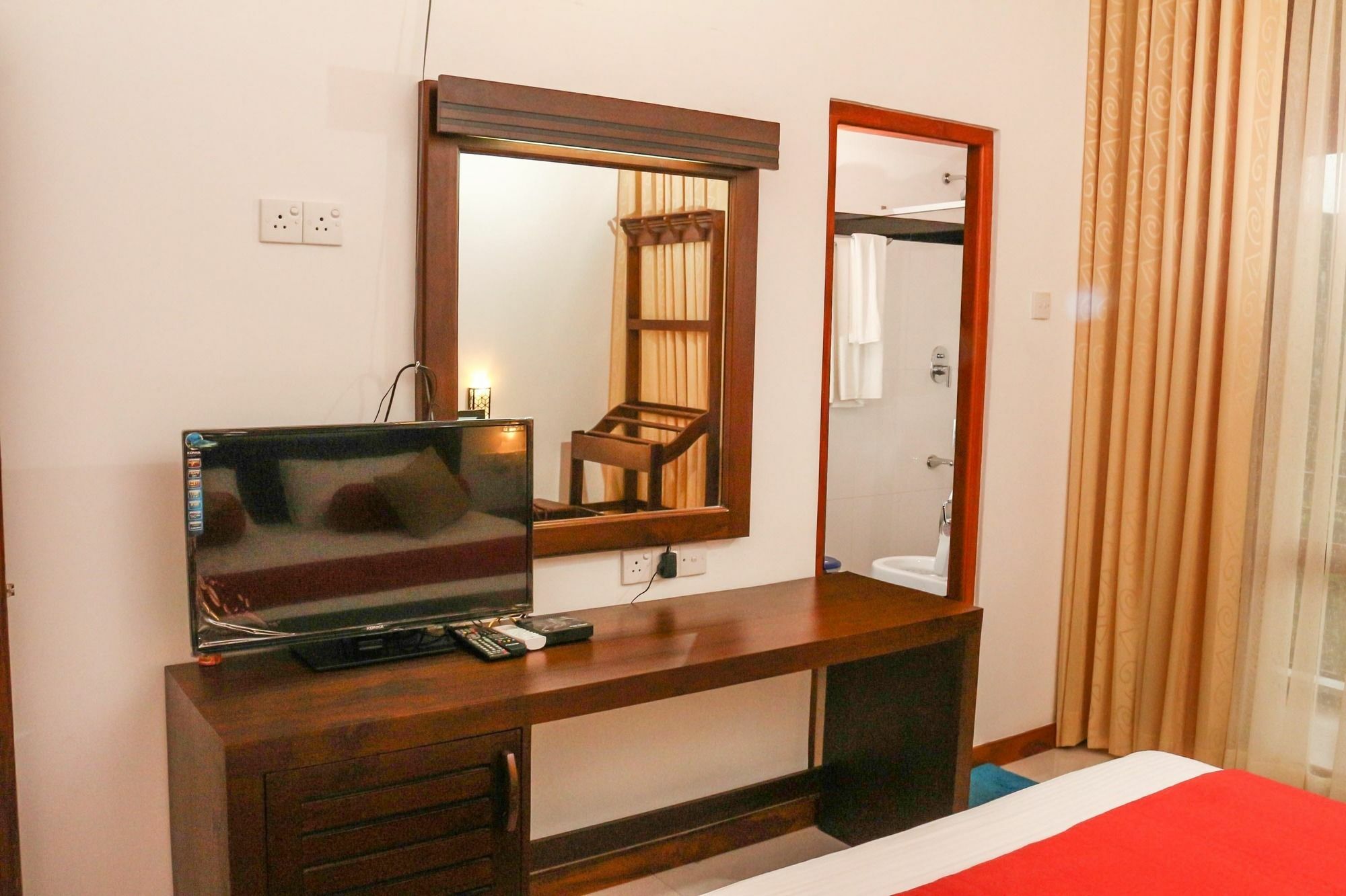 Vin Roma Inn Kandy Exterior photo