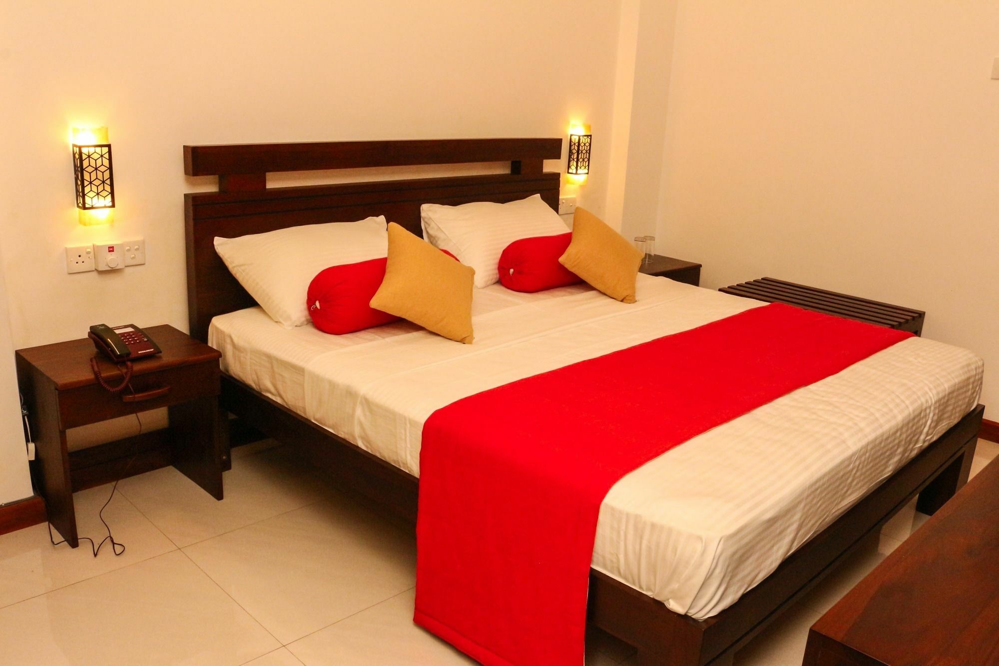 Vin Roma Inn Kandy Exterior photo